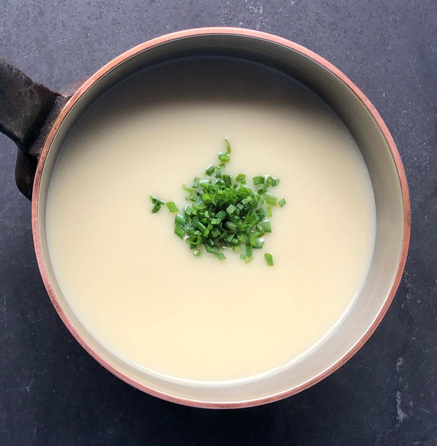 Image of Potage Parmentier in a pot