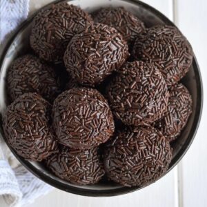 Read more about the article From Brazil with Love: Brigadeiro Recipe Revealed